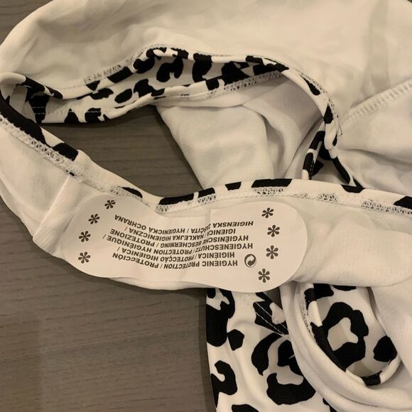 Primark Cheetah Print One Piece Bathing Suit NWT - Picture 4 of 6